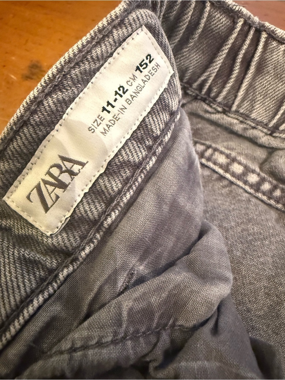 Zara jeans